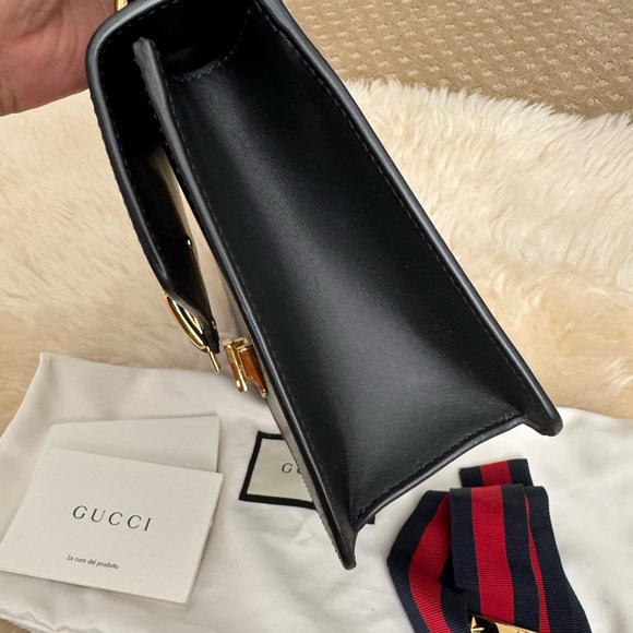 Gucci Sylvie Bag - Picture 9 of 13